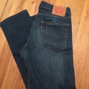 Levi’s 513 men’s jean W32 L30.